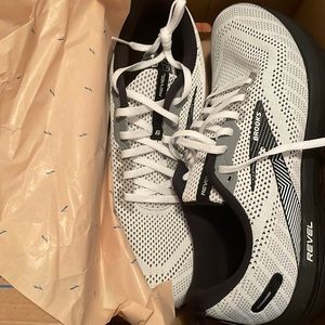 Brooks men’s size 11